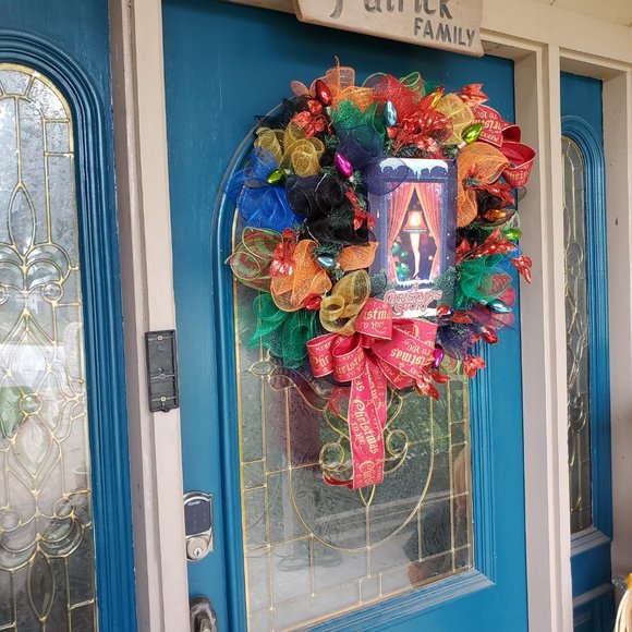 A Christmas Story Movie Wreath - Picture 8 of 9